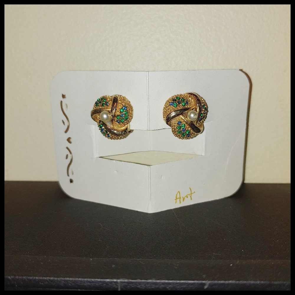 Art Signed Clip on Earrings Vintage Costume Jewelry